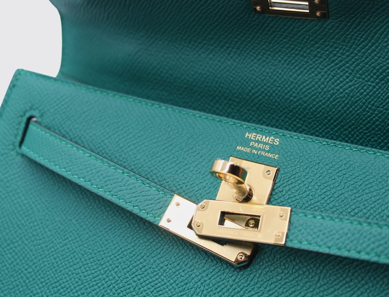 Kelly_25_in_Malachite_5-1.jpg Hermes Kelly 25 in Malachite