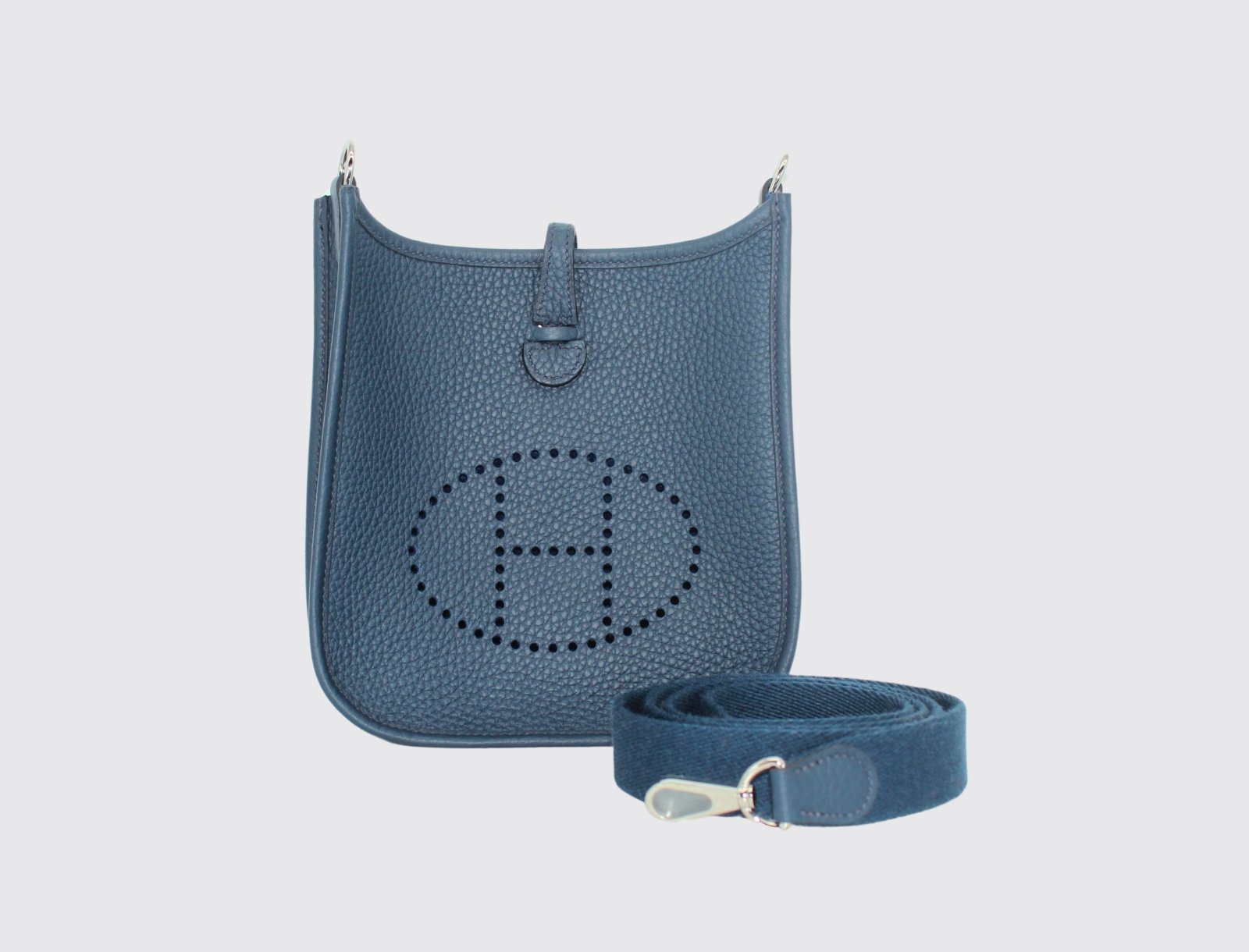 Mini_Evelyne_in_Bleu_De_Prusse_1-1.jpg Hermes Mini Evelyne in Bleu De Prusse