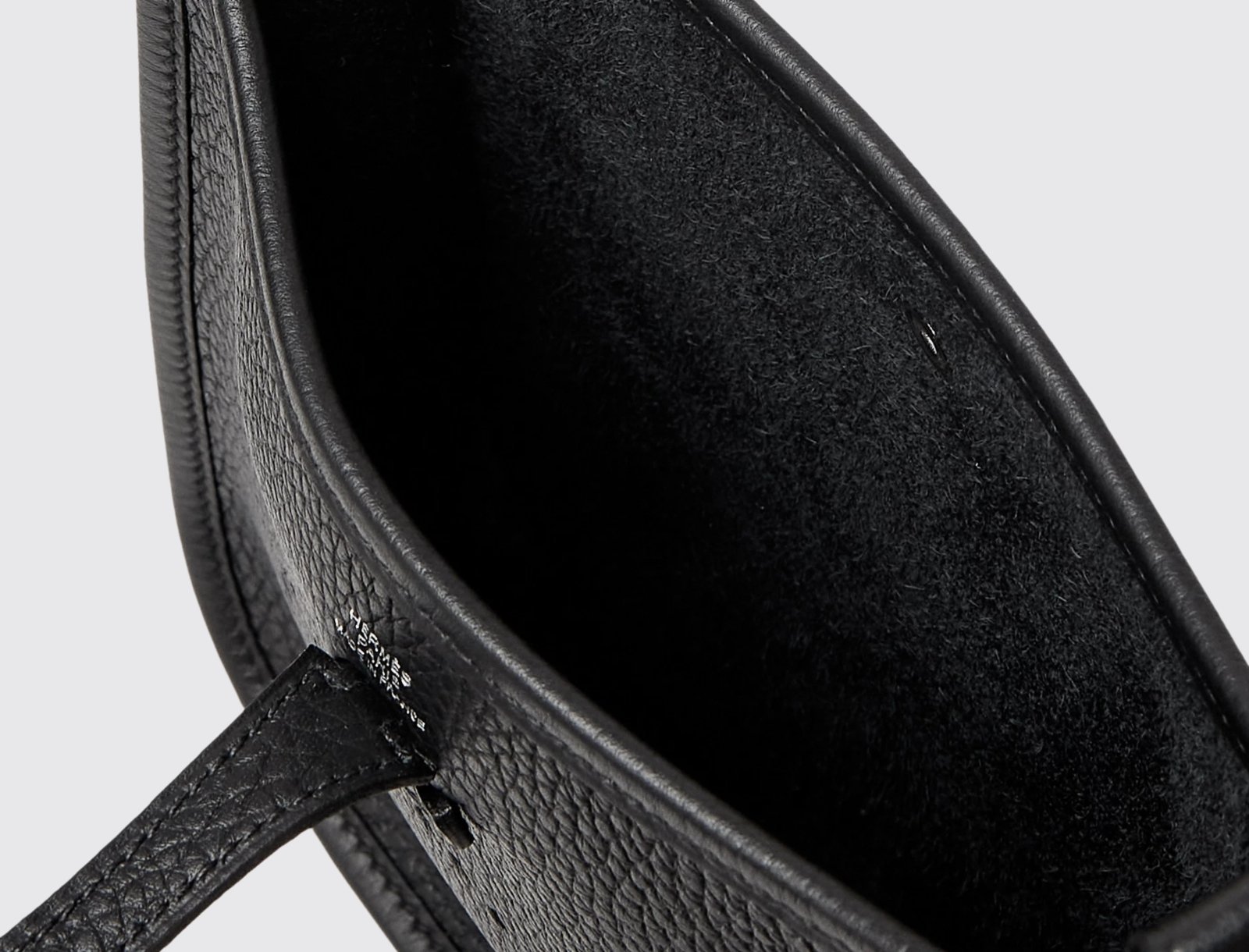 Mini_Evelyne_in_Noir_4-1.jpg Hermes Mini Evelyne in Noir