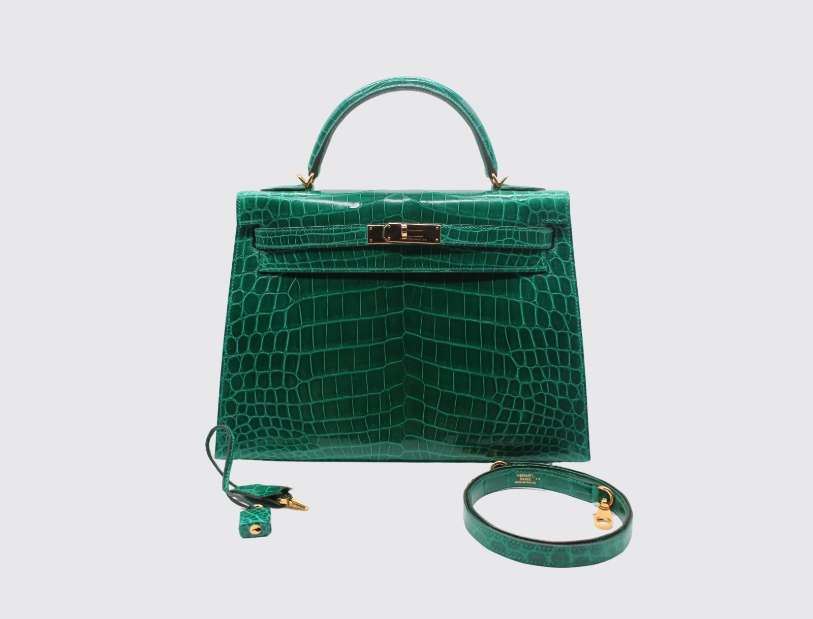 Preloved_Kelly_32_in_Vert_Emerald_8-1.jpg Hermes Kelly 32 in Vert Emerald